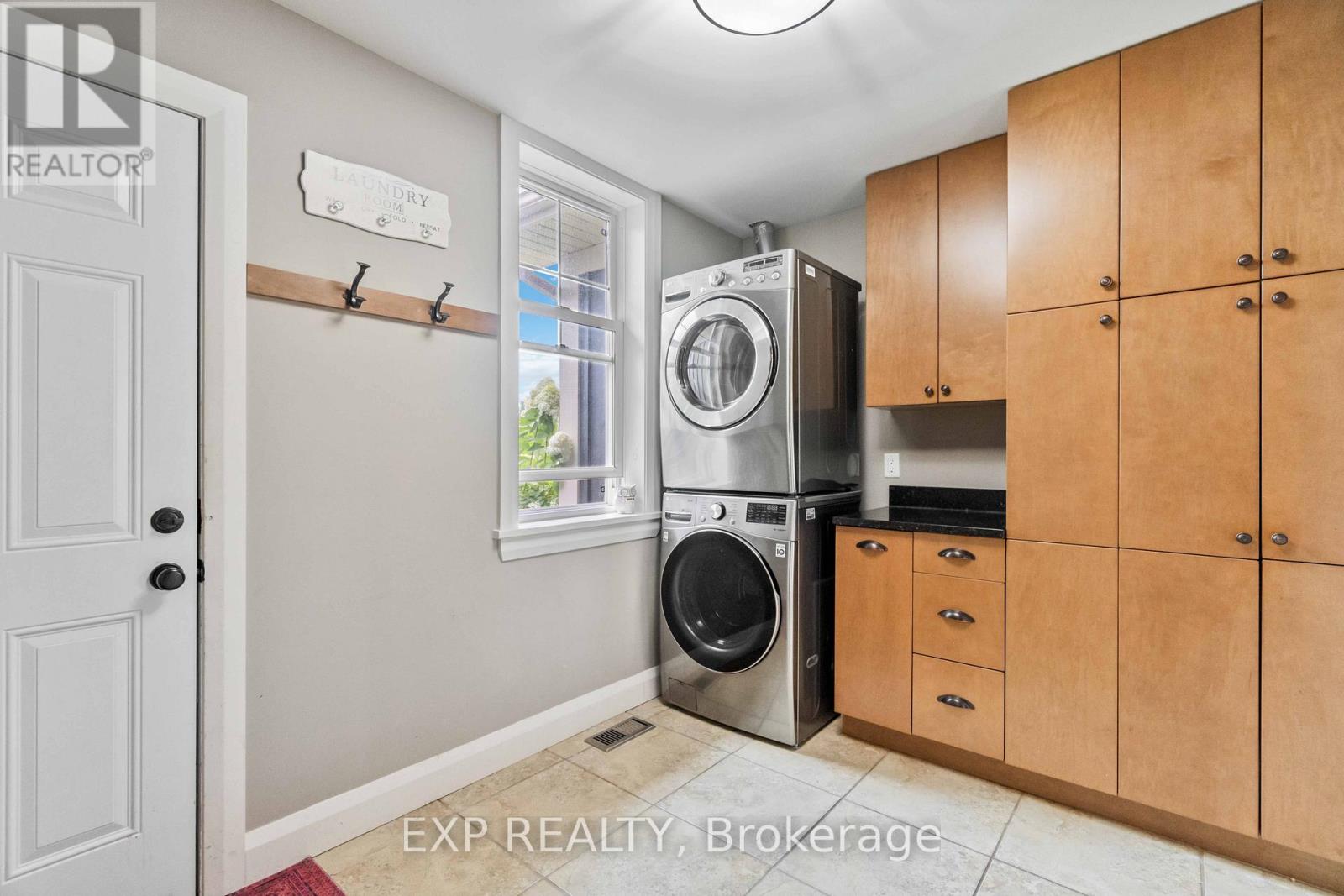 49 D'arcys Way, North Grenville, Ontario  K0G 1J0 - Photo 6 - X12812452