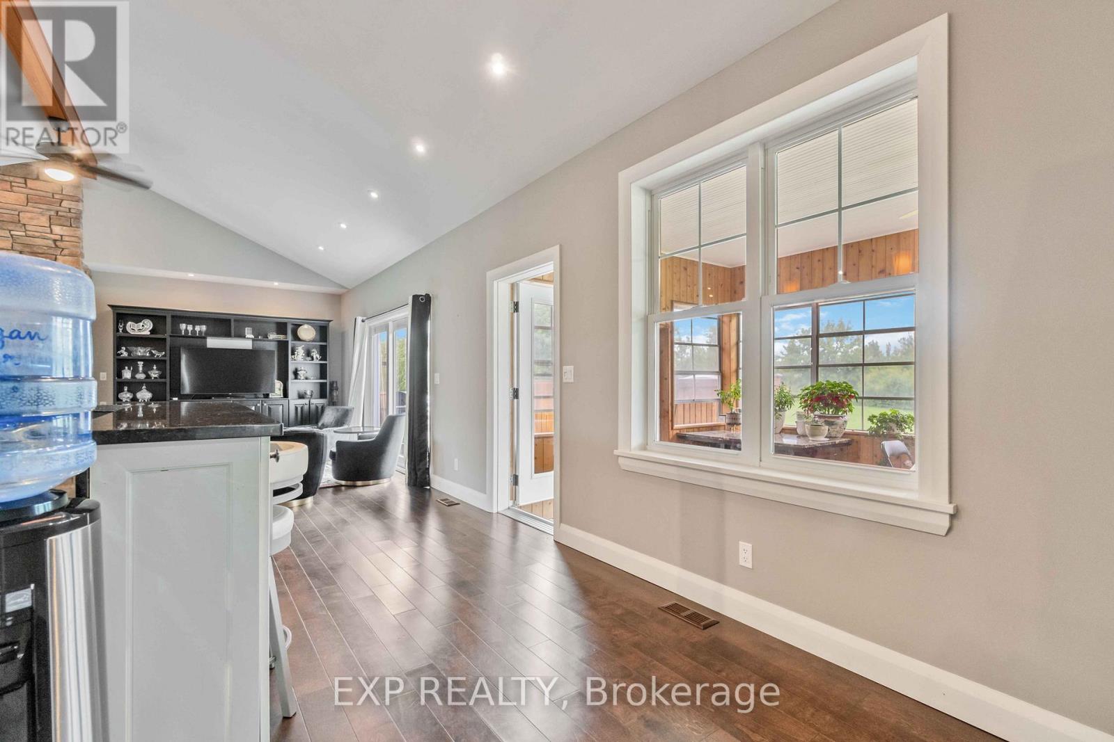 49 D'arcys Way, North Grenville, Ontario  K0G 1J0 - Photo 8 - X12812452