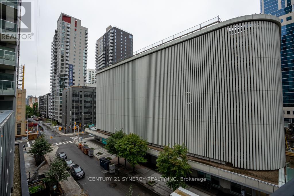 403 - 40 Nepean Street, Ottawa, Ontario  K2P 0X5 - Photo 18 - X12812470