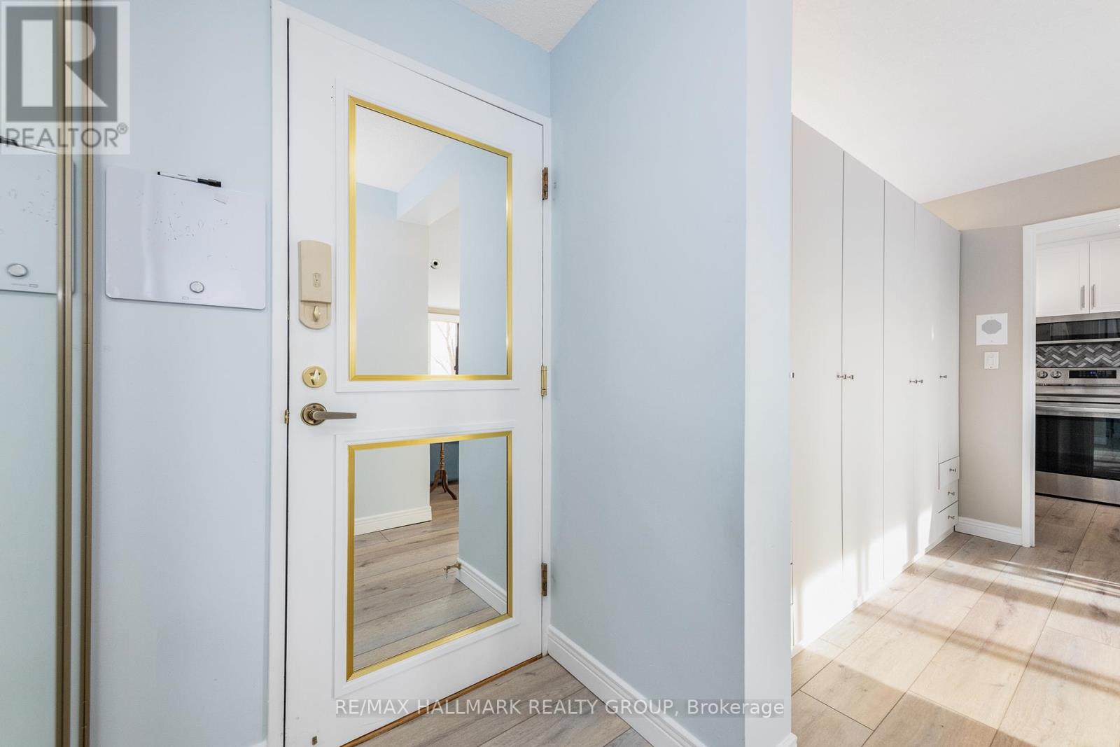 214 - 1505 Baseline Road, Ottawa, Ontario  K2C 3L4 - Photo 5 - X12812474