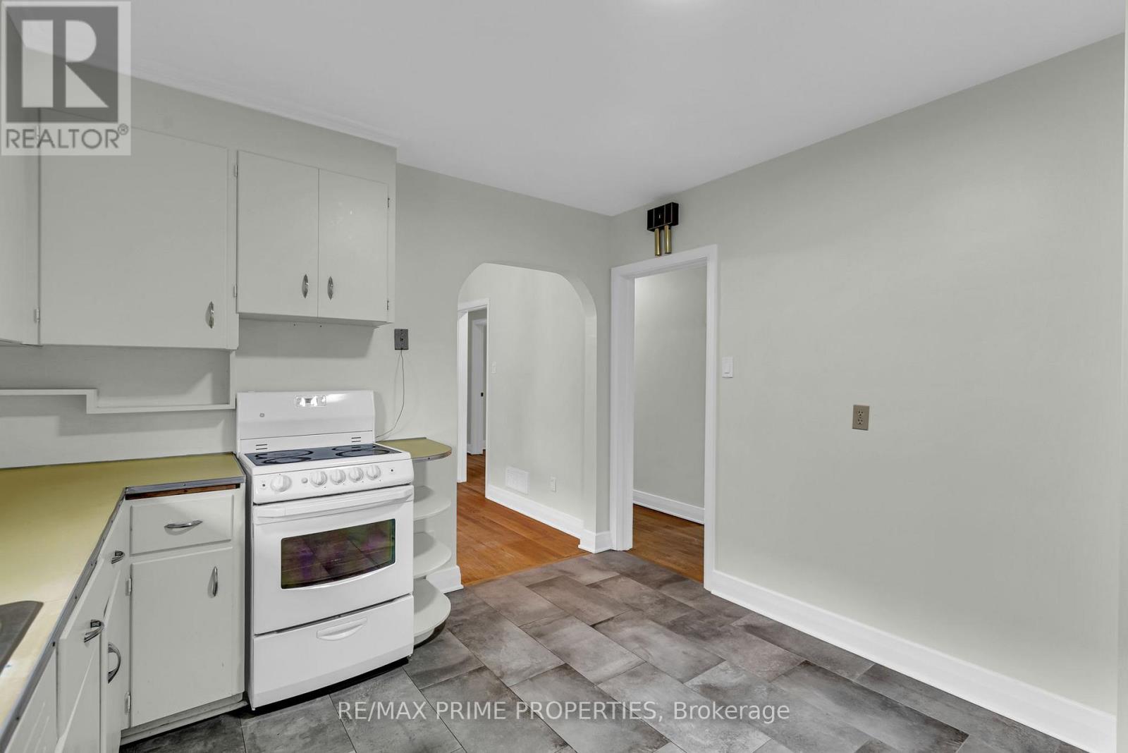 332 Acton Street, Ottawa, Ontario  K1G 0L3 - Photo 19 - X12812564