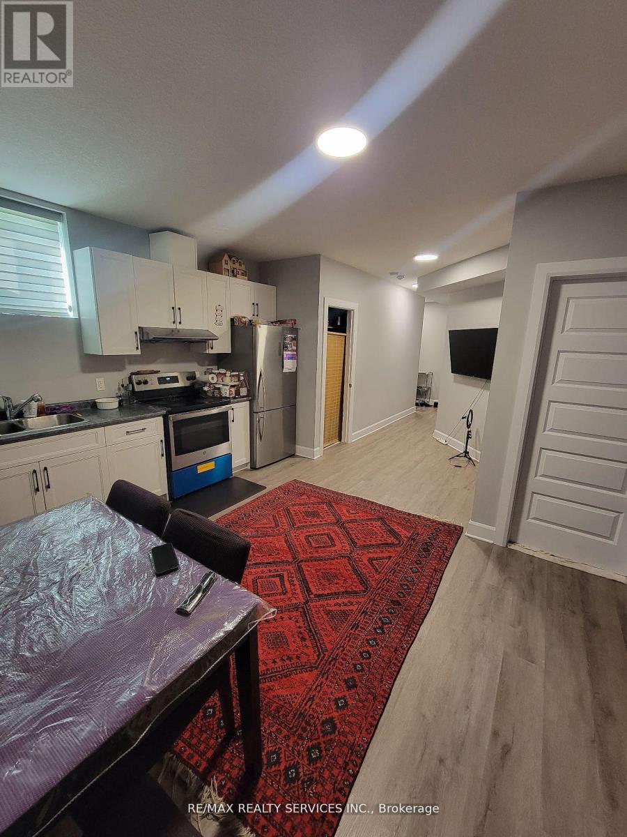 1573 Dylan Street, London East, Ontario  N5V 5J3 - Photo 24 - X12812168