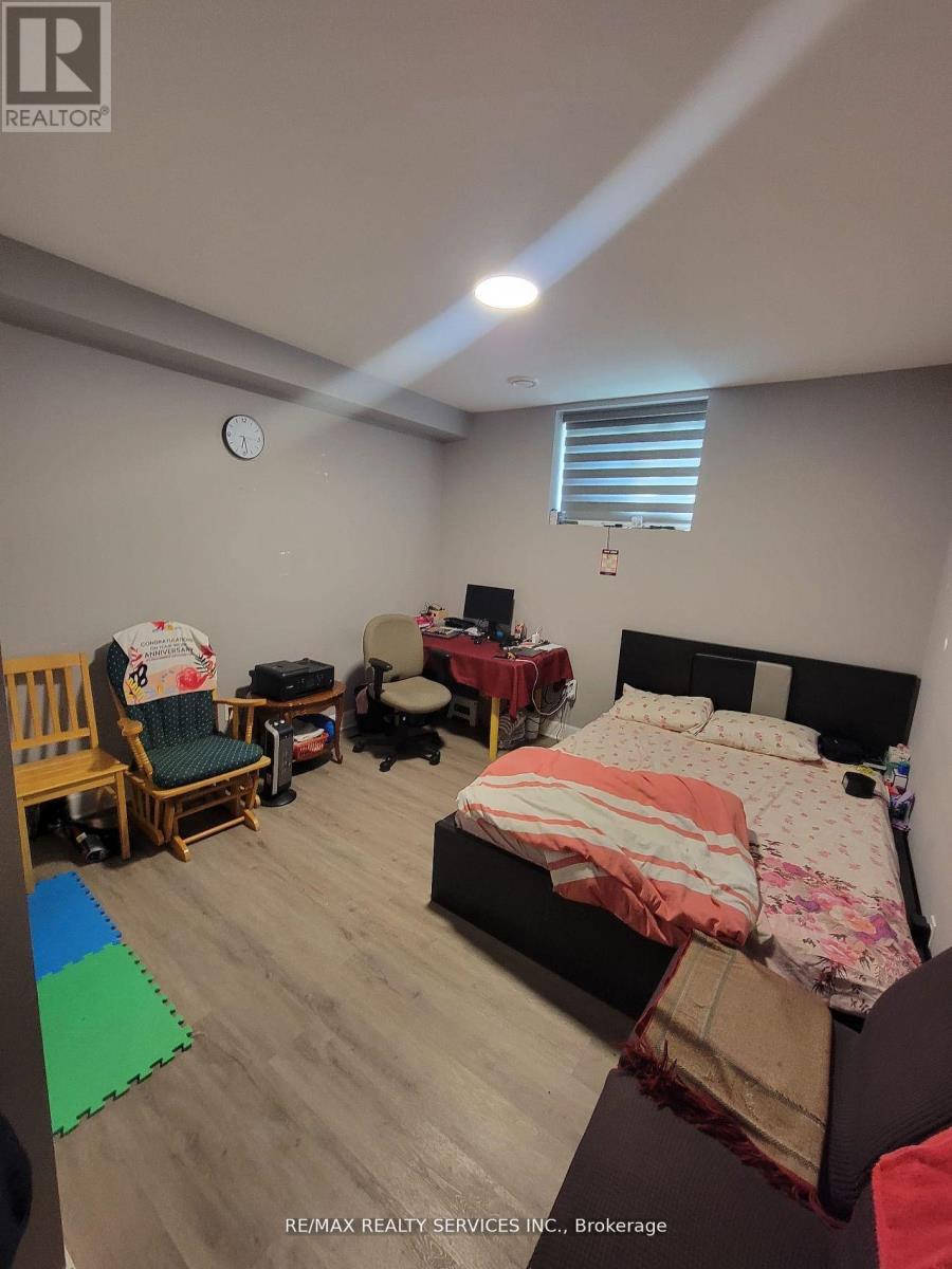 1573 Dylan Street, London East, Ontario  N5V 5J3 - Photo 26 - X12812168