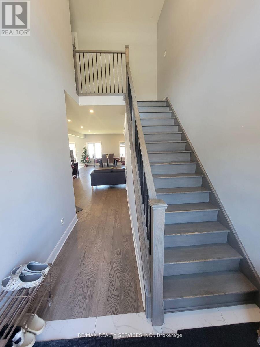 1573 Dylan Street, London East, Ontario  N5V 5J3 - Photo 3 - X12812168