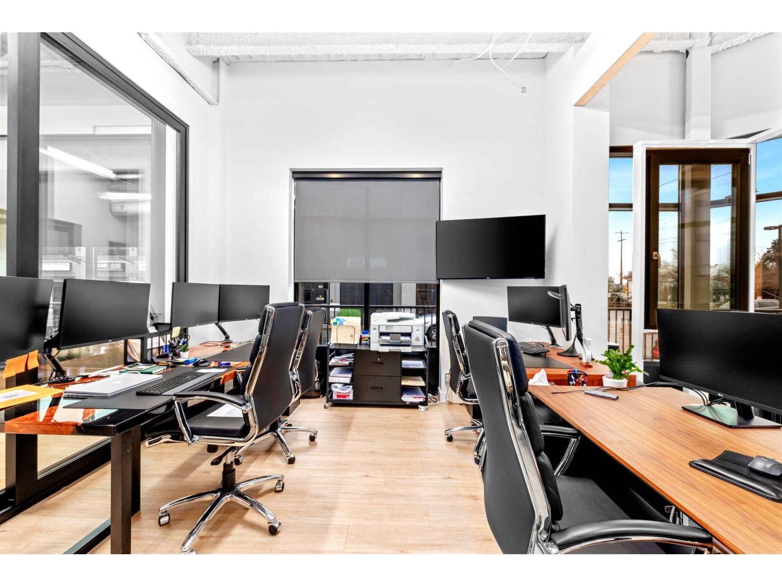 105 15292 Croydon Drive, Surrey, British Columbia  V3Z 0Z5 - Photo 10 - C8076437