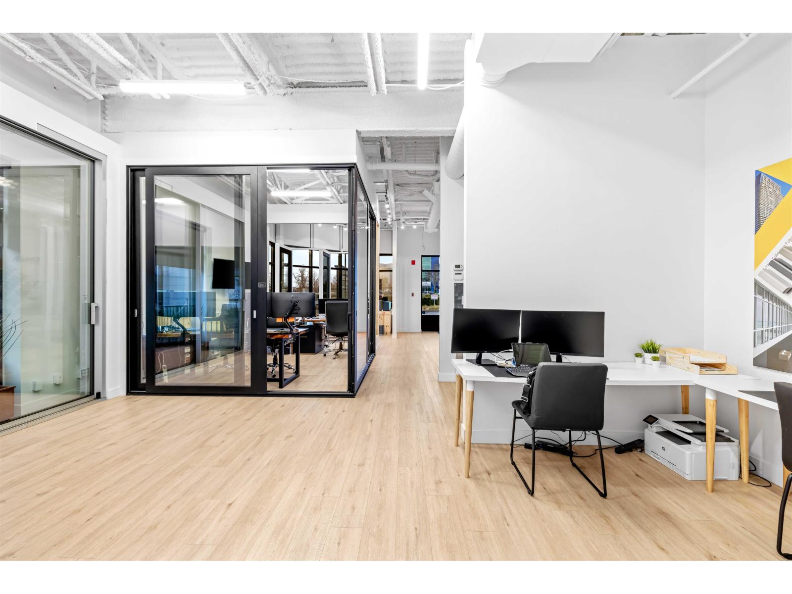 105 15292 Croydon Drive, Surrey, British Columbia  V3Z 0Z5 - Photo 25 - C8076437