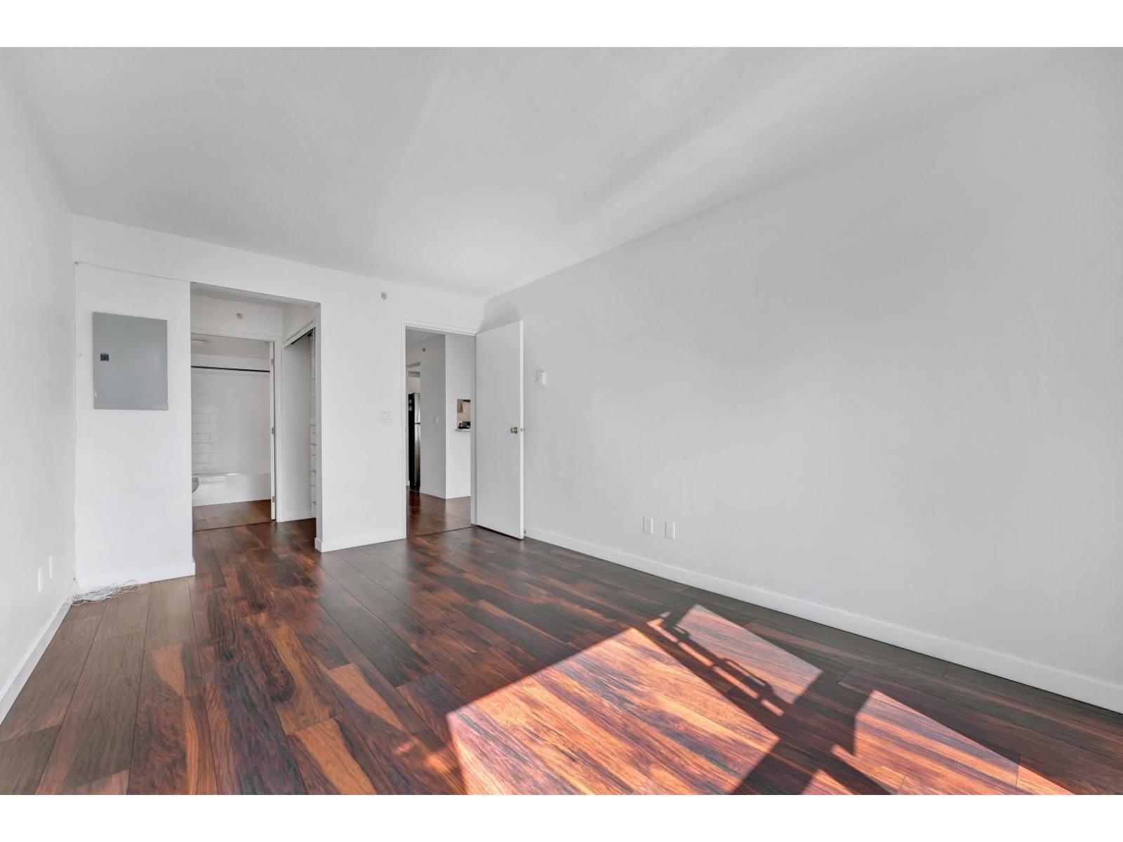 803 9830 Whalley Boulevard, Surrey, British Columbia  V3T 5S7 - Photo 16 - R3092411