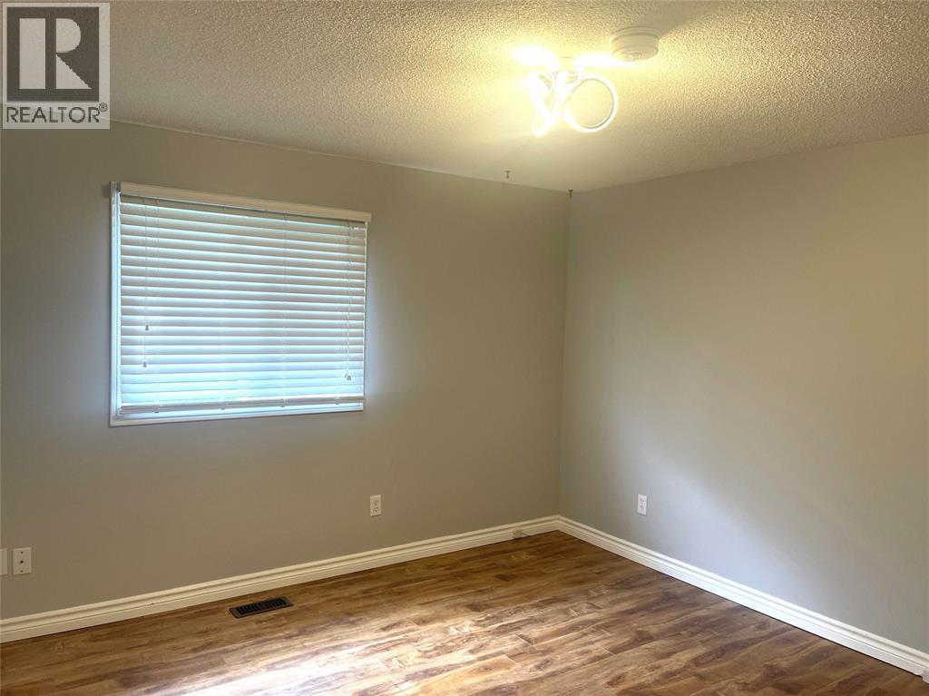 1239 Norfolk Avenue Unit# Main, Sarnia, Ontario  N7S 5E2 - Photo 10 - 26003790