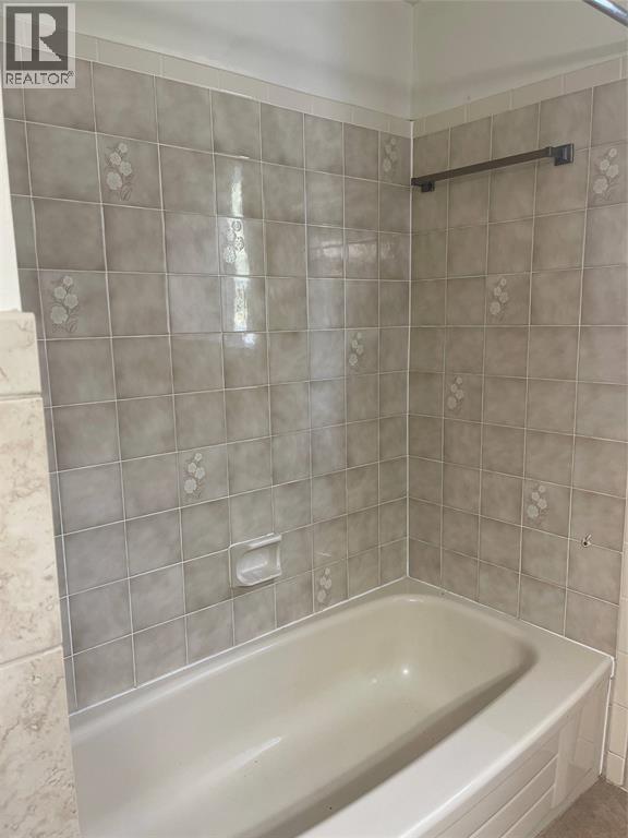 1239 Norfolk Avenue Unit# Main, Sarnia, Ontario  N7S 5E2 - Photo 9 - 26003790