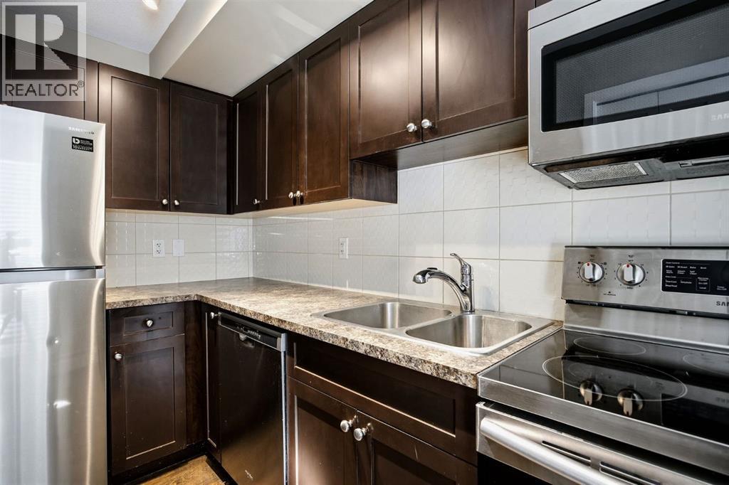 724, 201 Abasand Drive, Fort Mcmurray, Alberta  T9J 1L2 - Photo 9 - A2284995