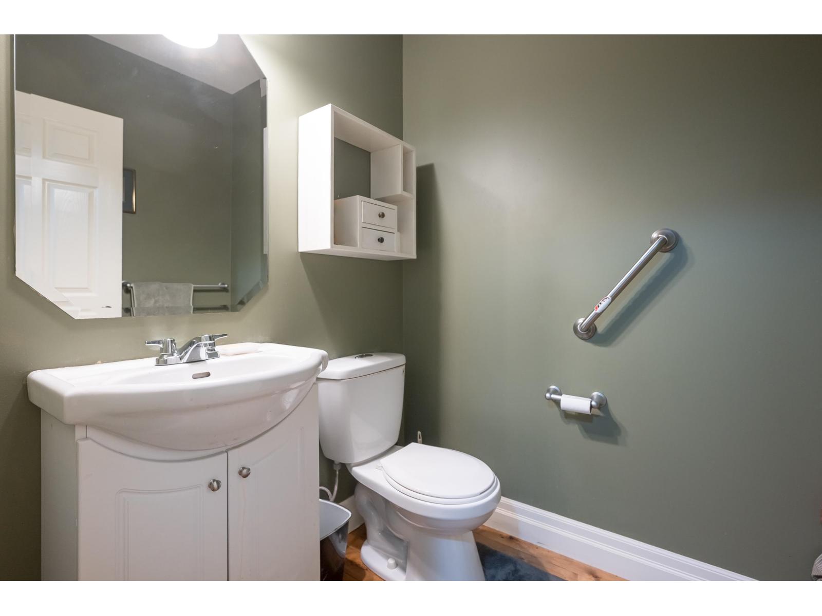 5877 Garrison Boulevard, Garrison Crossing, Chilliwack, British Columbia  V2R 5X8 - Photo 19 - R3091804