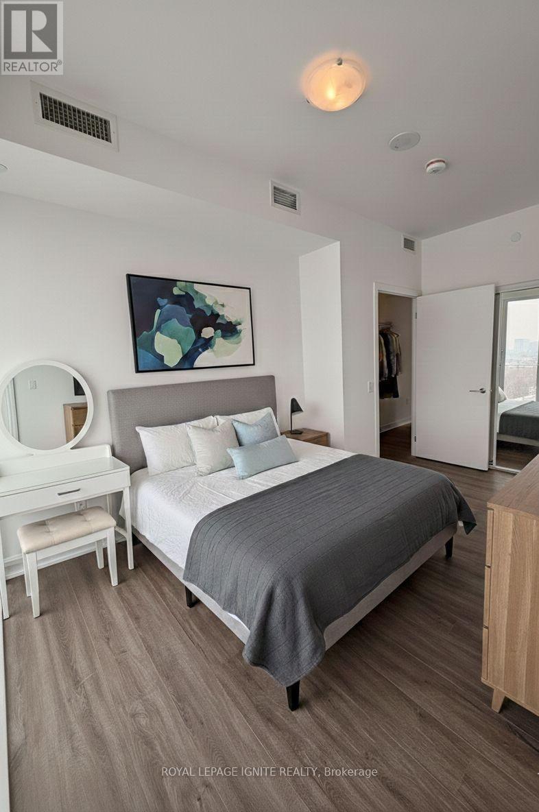 1217 - 1 Quarrington Lane, Toronto (Banbury-Don Mills), Ontario  M3C 0S4 - Photo 12 - C12812478