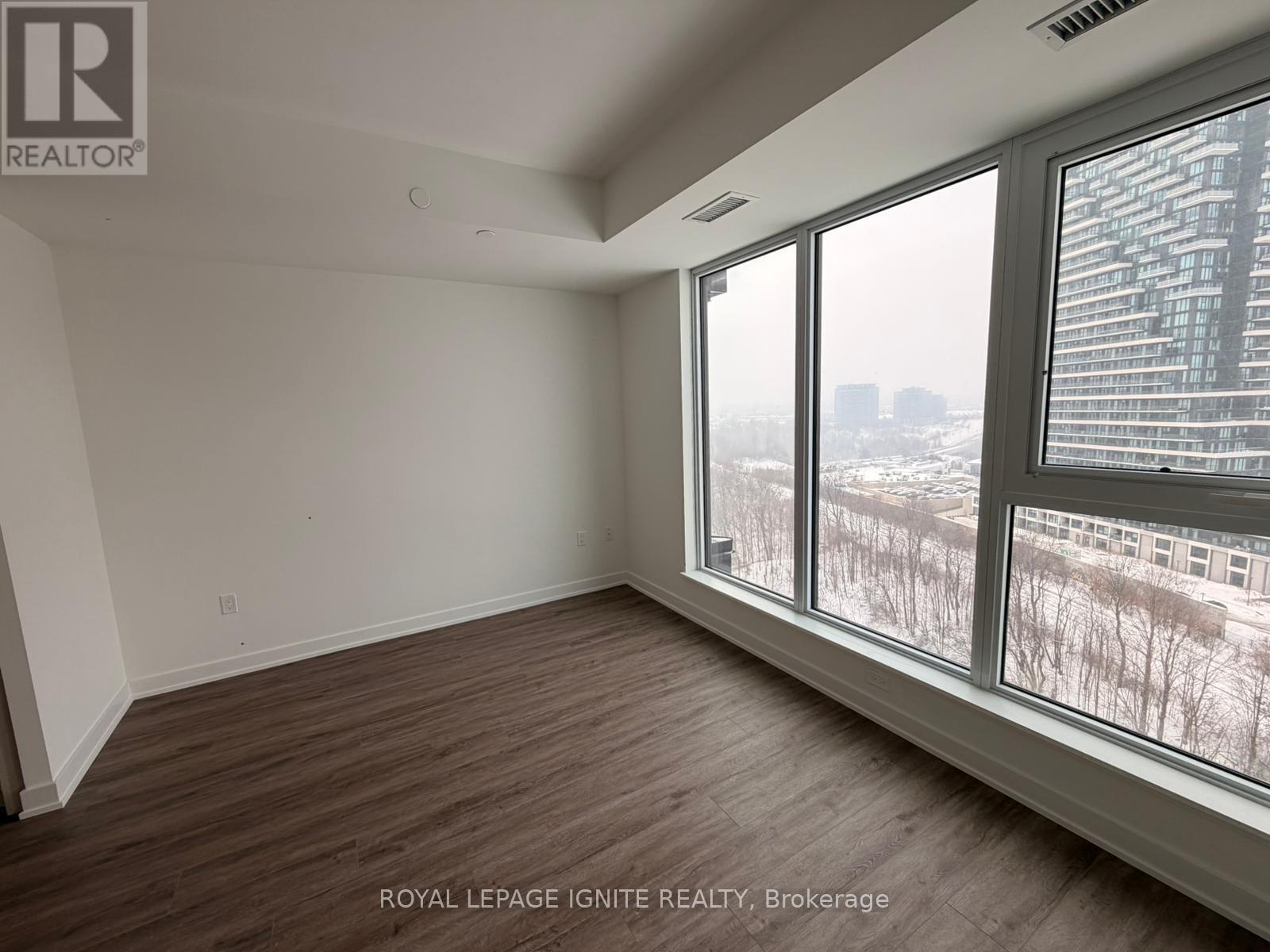 1217 - 1 Quarrington Lane, Toronto (Banbury-Don Mills), Ontario  M3C 0S4 - Photo 8 - C12812478