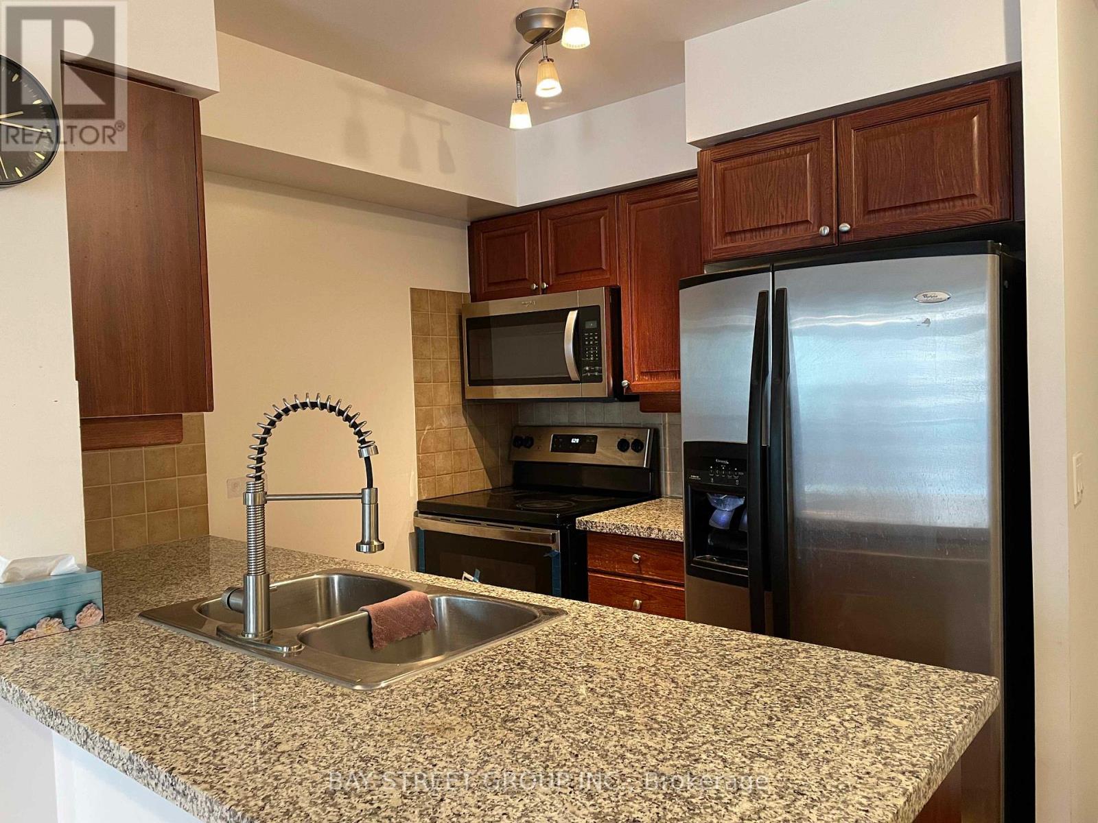 1214 - 15 Greenview Avenue, Toronto (Newtonbrook West), Ontario  M2M 4M7 - Photo 6 - C12812526