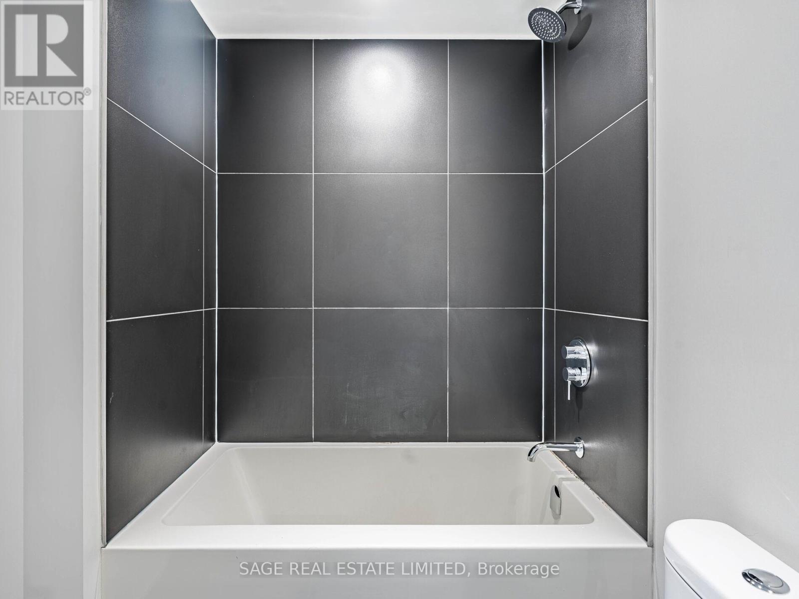 2319 - 20 Edward Street, Toronto (Bay Street Corridor), Ontario  M5G 0C5 - Photo 15 - C12812584