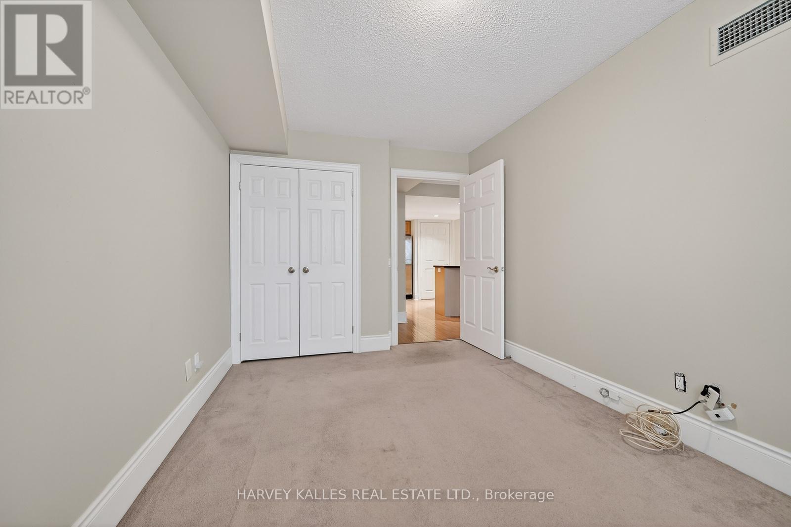 1203 - 123 Eglinton Avenue E, Toronto, Ontario  M4P 1J2 - Photo 17 - C12812602