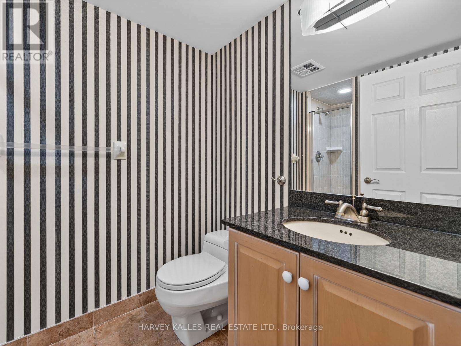 1203 - 123 Eglinton Avenue E, Toronto, Ontario  M4P 1J2 - Photo 19 - C12812602