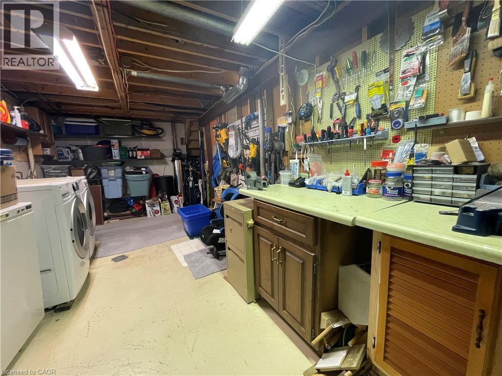 22 Matthew Court, Kitchener, Ontario  N2B 1W6 - Photo 39 - 40805834