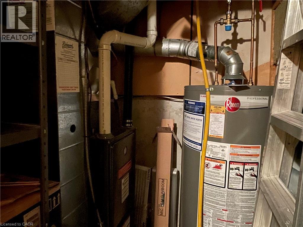 22 Matthew Court, Kitchener, Ontario  N2B 1W6 - Photo 41 - 40805834