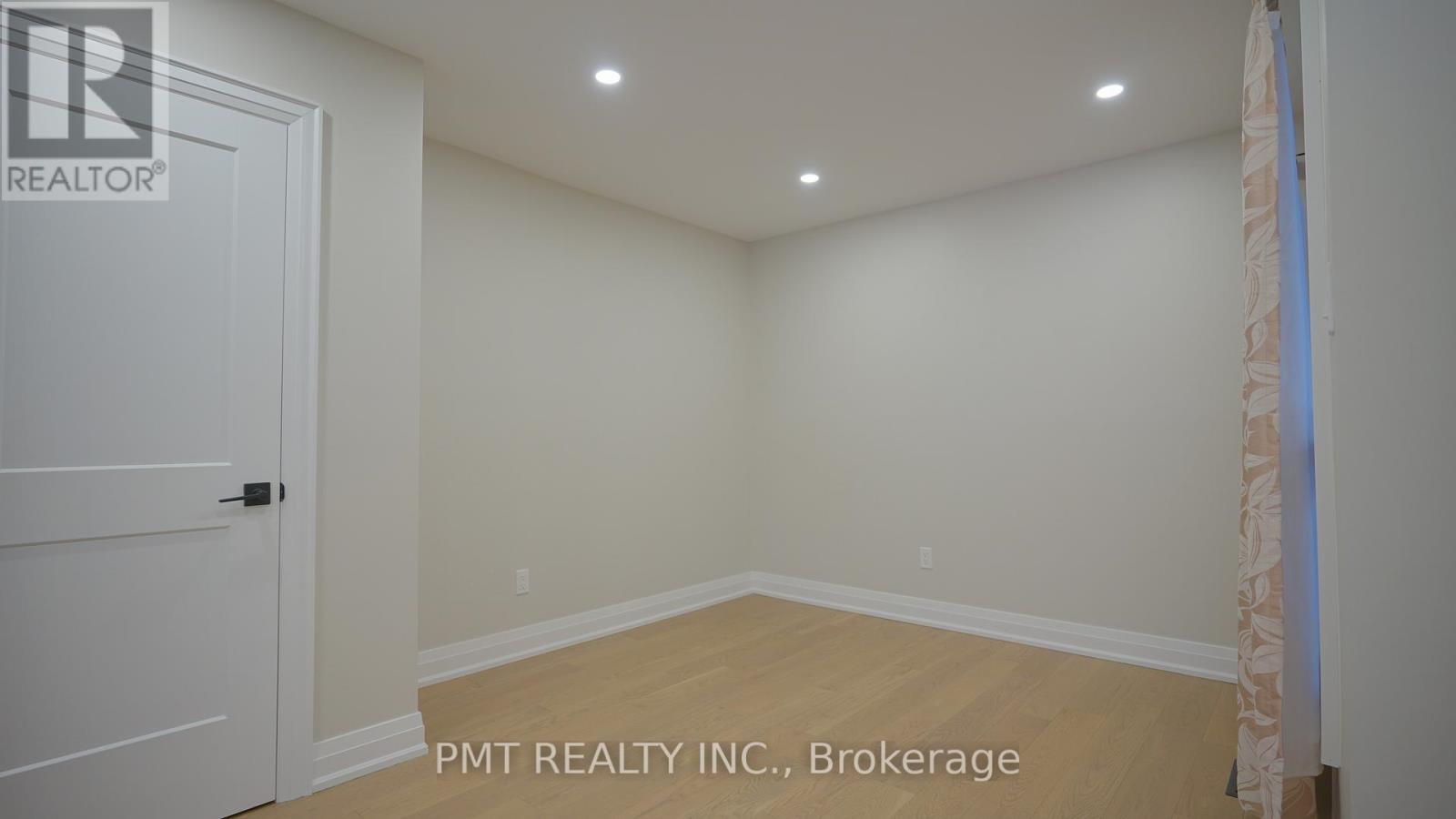 Main - 245 Ravenscroft Road, Ajax (Central West), Ontario  L1T 2A2 - Photo 17 - E12812612