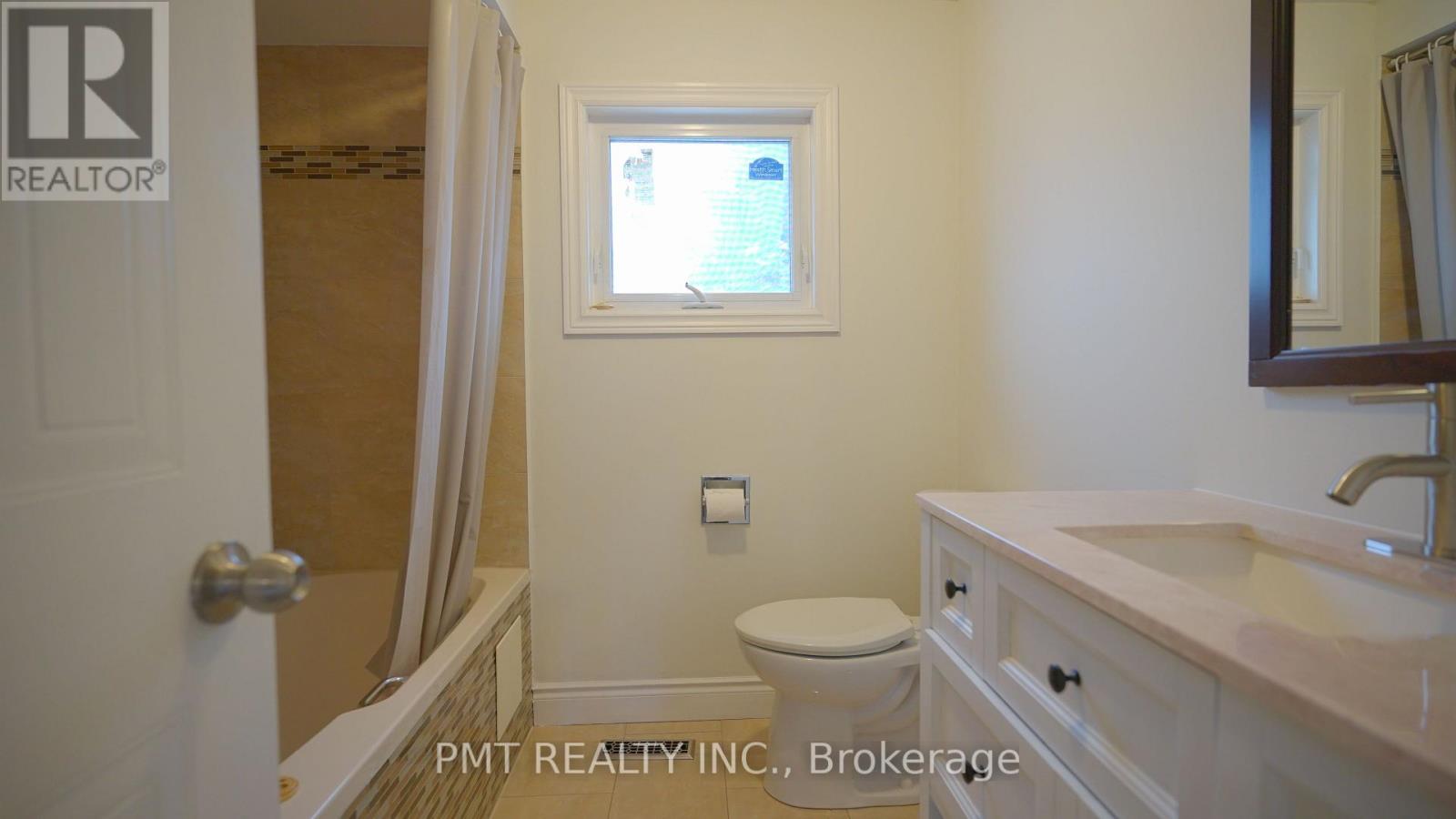 Main - 245 Ravenscroft Road, Ajax (Central West), Ontario  L1T 2A2 - Photo 31 - E12812612