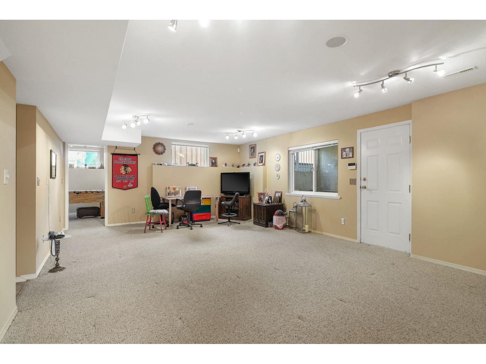 18111 68a Avenue, Surrey, British Columbia  V3S 9C2 - Photo 20 - R3092144