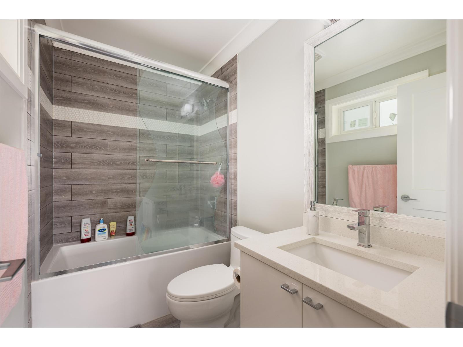 14079 77a Avenue Avenue, Surrey, British Columbia V3W 2X2 - Photo 31 - R3091997