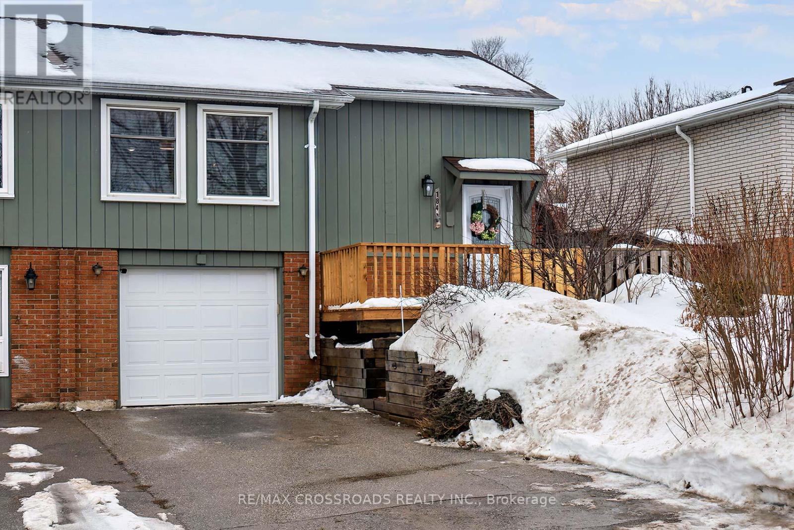 184 COLLINGS AVENUE, Bradford West Gwillimbury, Ontario