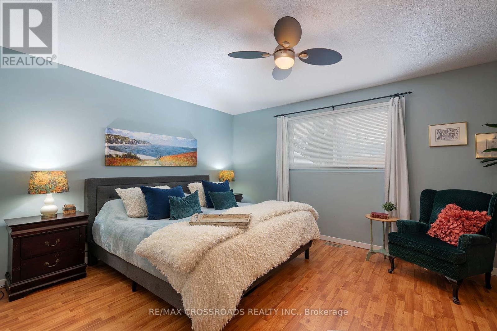 184 Collings Avenue, Bradford West Gwillimbury, Ontario  L3Z 1N1 - Photo 19 - N12812514