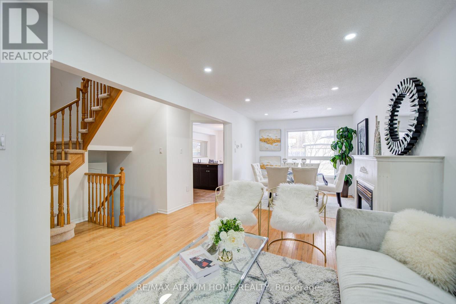 59 Hollybush Drive, Vaughan, Ontario  L6A 2H5 - Photo 12 - N12812638