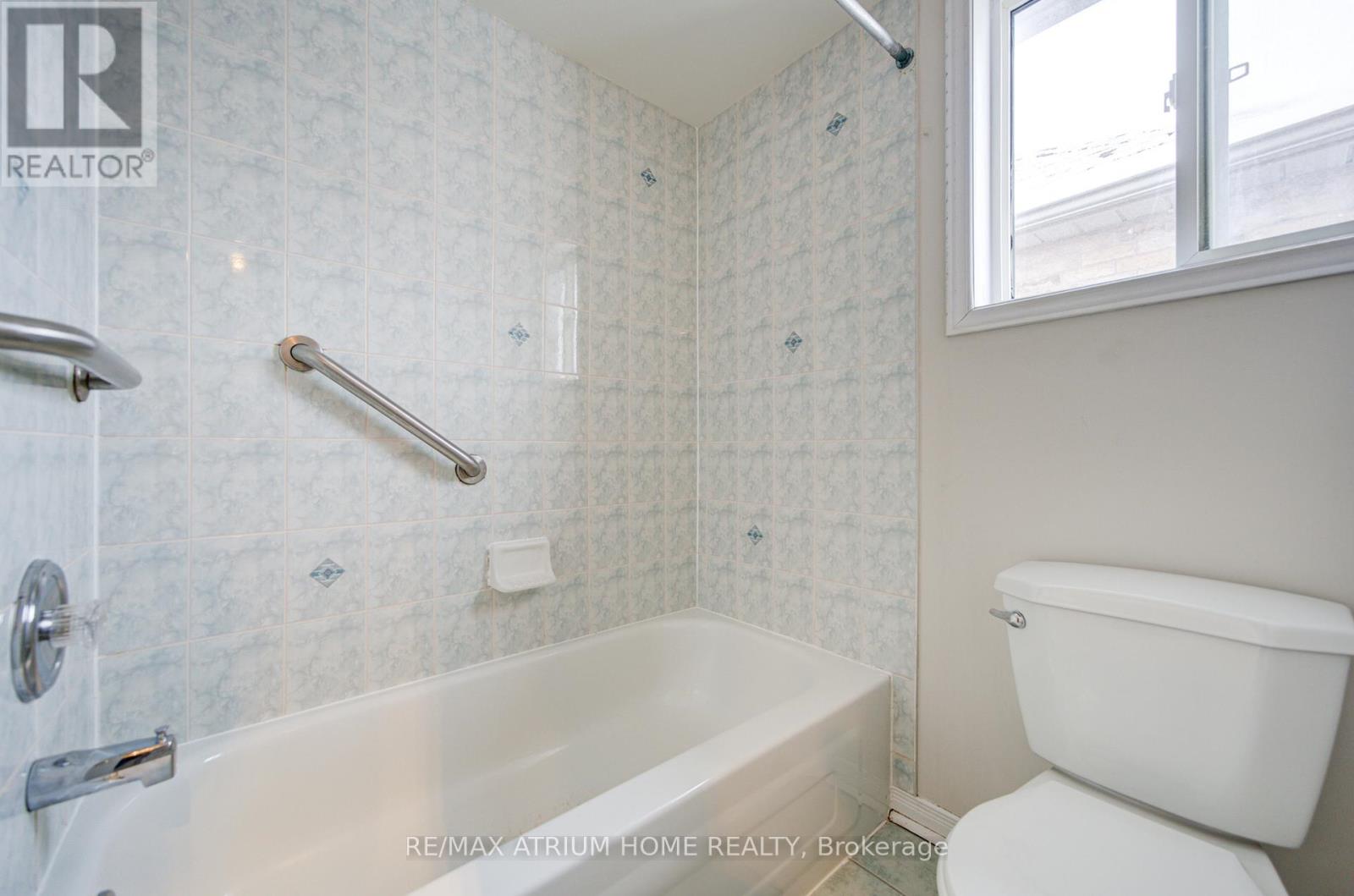 59 Hollybush Drive, Vaughan, Ontario  L6A 2H5 - Photo 34 - N12812638