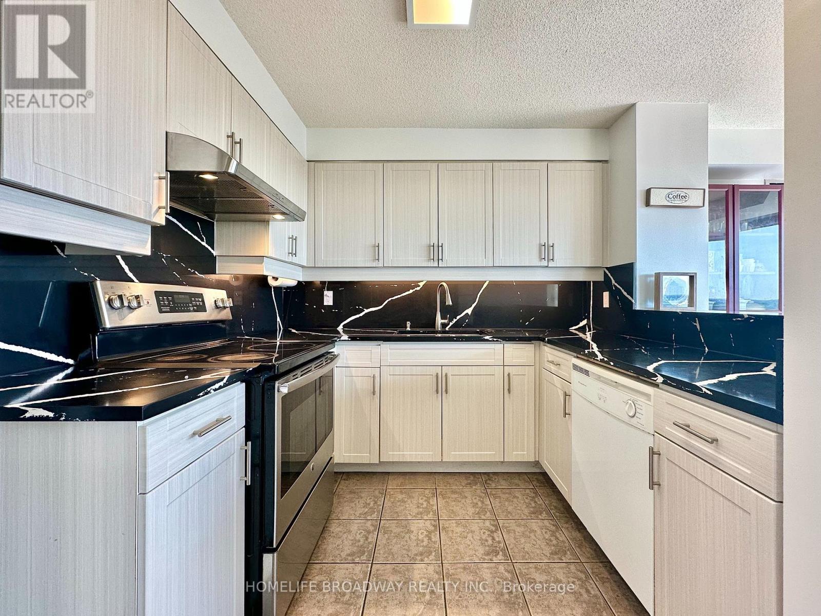 1709 - 2155 Burnhamthorpe Road W, Mississauga, Ontario  L5L 5P4 - Photo 27 - W12812442