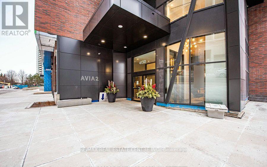 1402 - 4130 Parkside Village Drive, Mississauga, Ontario  L5B 3M8 - Photo 3 - W12812458