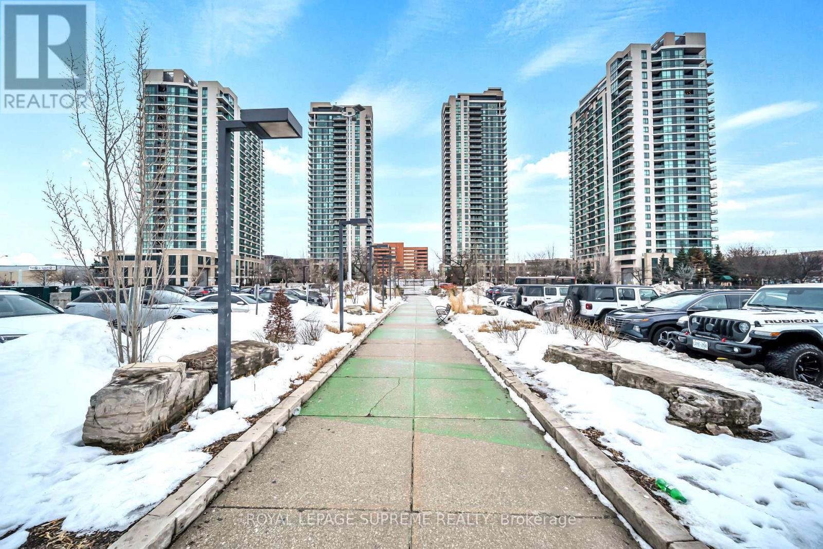 1804 - 205 Sherway Gardens Road, Toronto, Ontario  M9C 0A5 - Photo 4 - W12812462