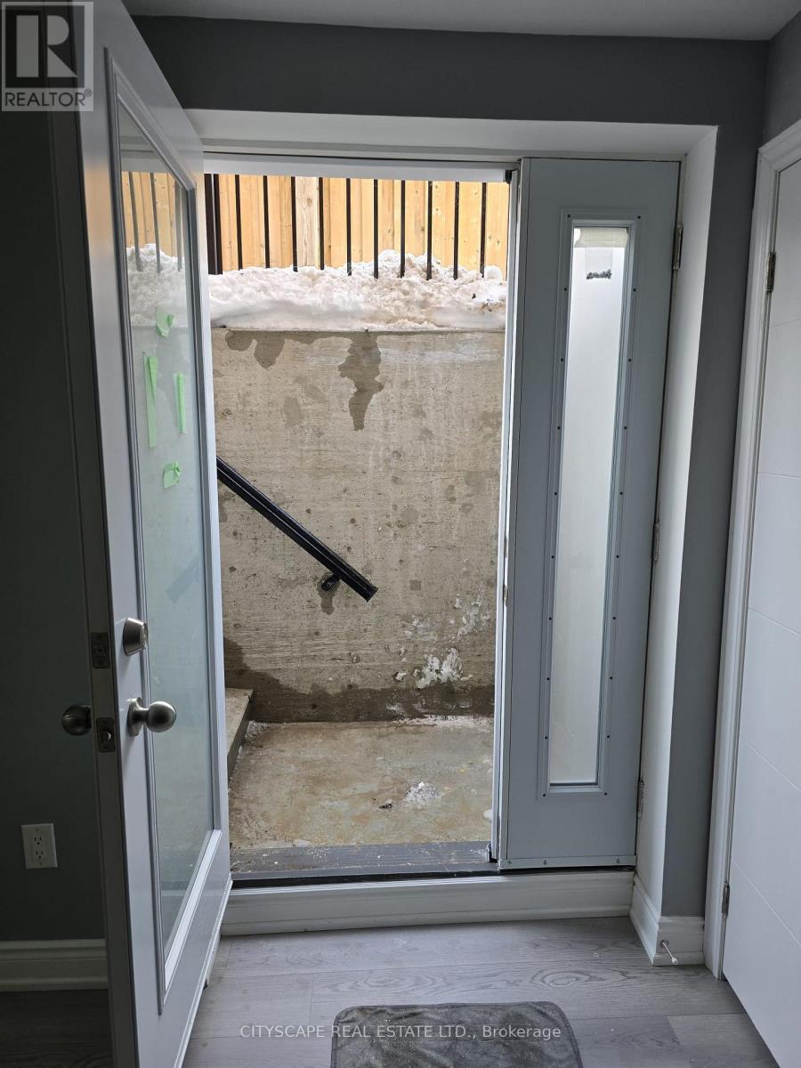 306 Bessborough Drive, Milton, Ontario  L9T 8P5 - Photo 12 - W12812476