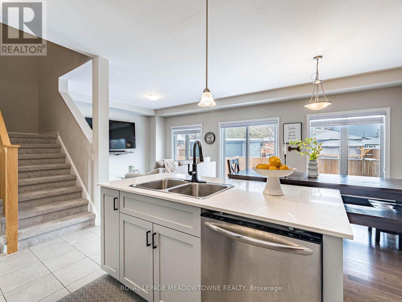 7 - 13 Braida Lane, Halton Hills, Ontario  L7J 1P9 - Photo 17 - W12812490