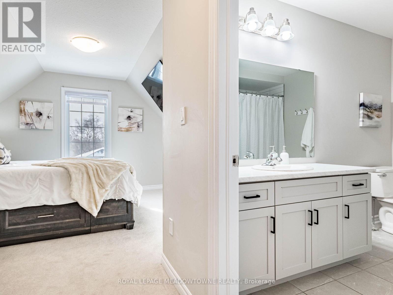 7 - 13 Braida Lane, Halton Hills, Ontario  L7J 1P9 - Photo 35 - W12812490