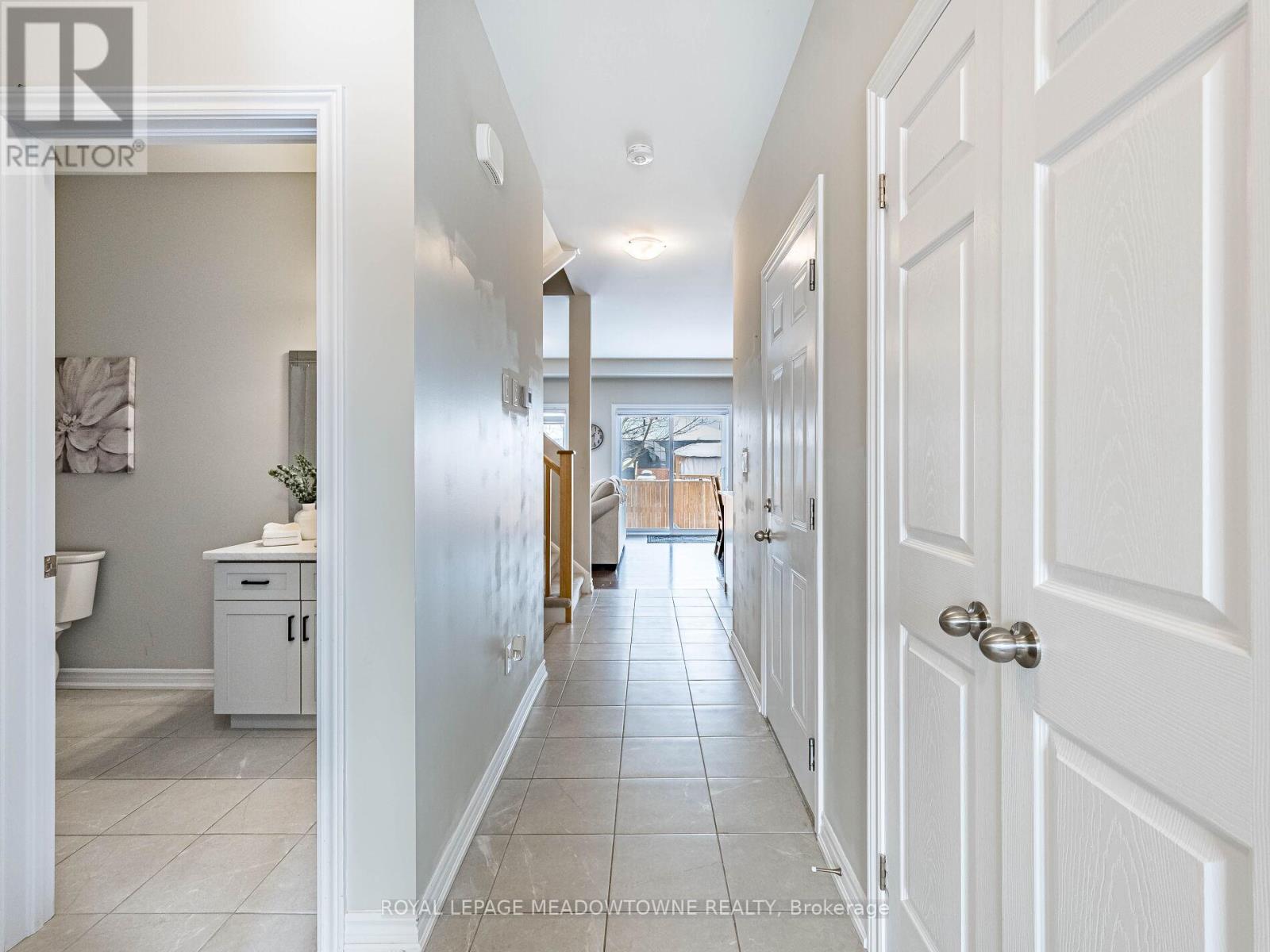 7 - 13 Braida Lane, Halton Hills, Ontario  L7J 1P9 - Photo 7 - W12812490