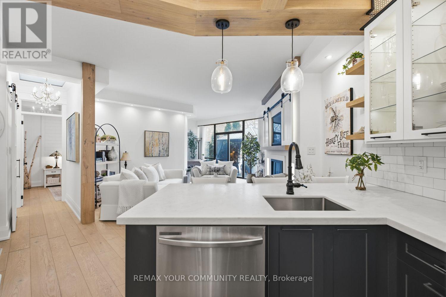 110 - 2267 Lake Shore Boulevard W, Toronto, Ontario  M8V 3X2 - Photo 22 - W12812496