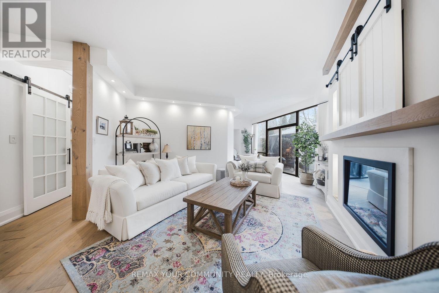 110 - 2267 Lake Shore Boulevard W, Toronto, Ontario  M8V 3X2 - Photo 8 - W12812496