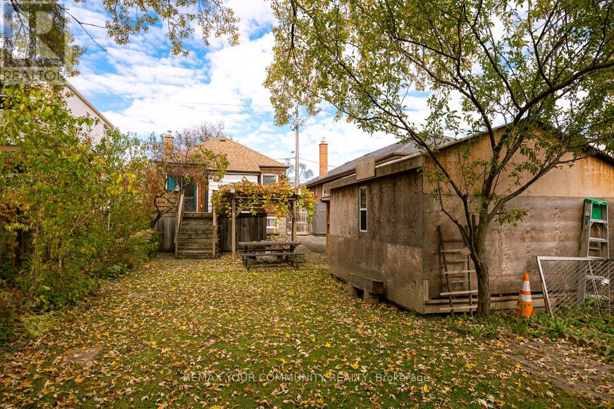 231 Church Street, Toronto, Ontario  M9N 1N9 - Photo 36 - W12812502