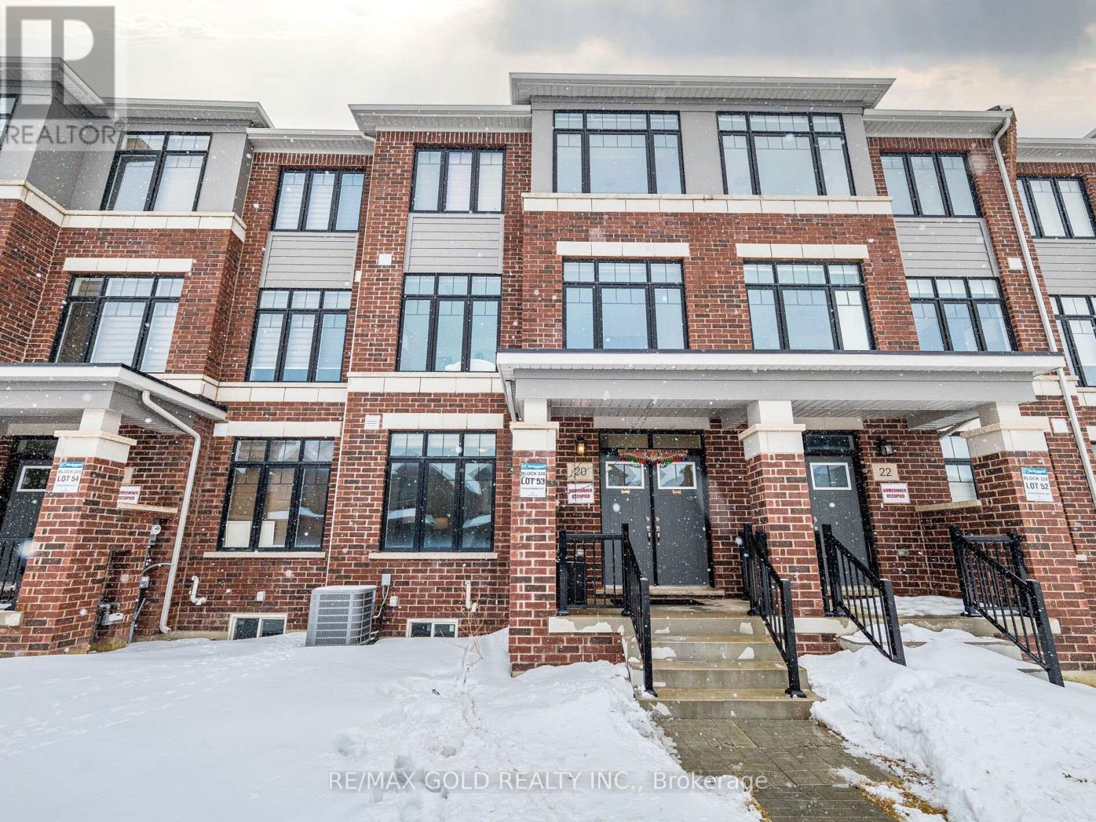 20 Mccormack Road, Caledon, Ontario  L7C 4J6 - Photo 2 - W12812570