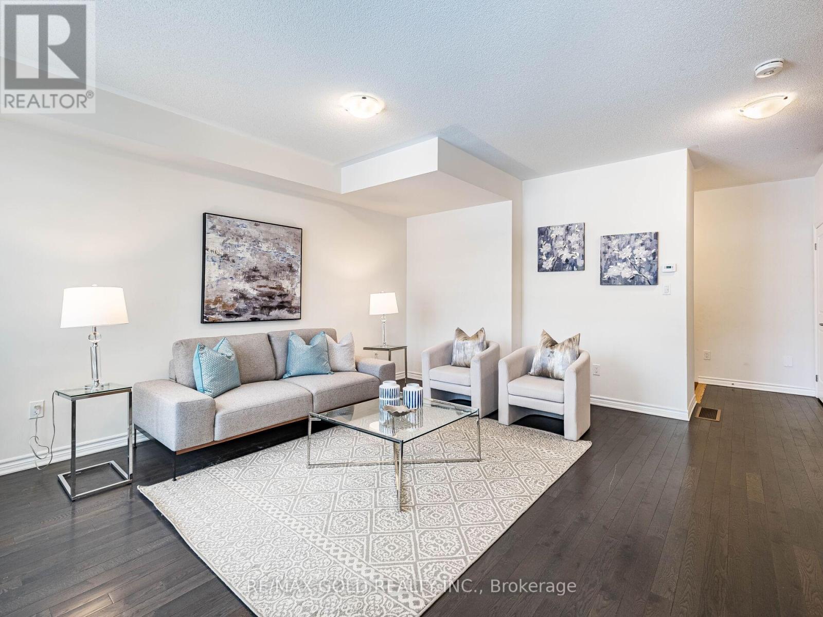 20 Mccormack Road, Caledon, Ontario  L7C 4J6 - Photo 9 - W12812570