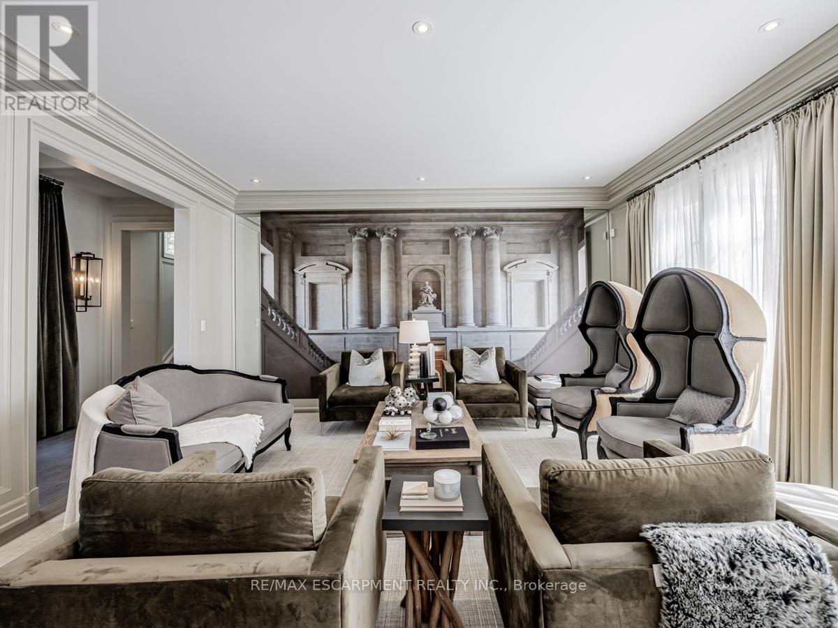 393 Maple Grove Drive, Oakville, Ontario  L6J 4V8 - Photo 12 - W12812578