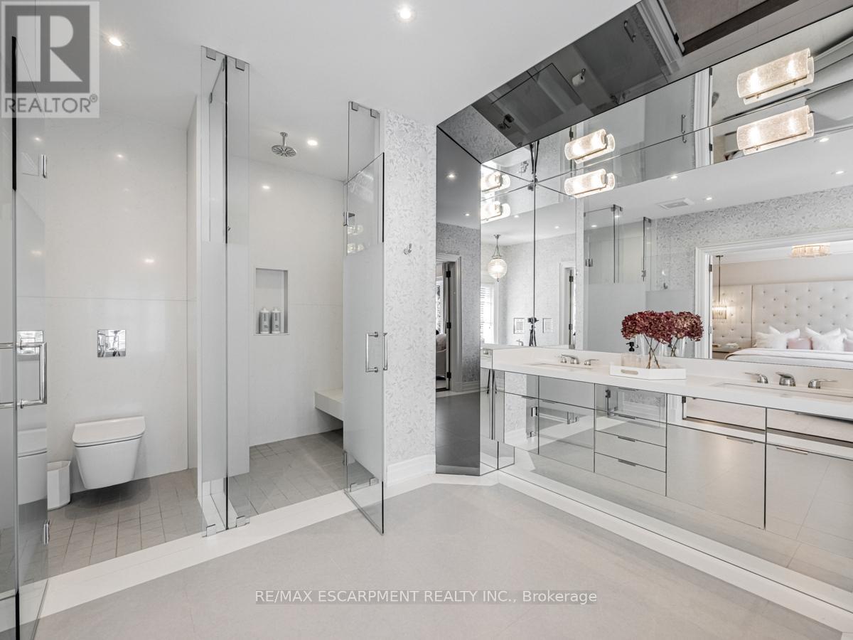 393 Maple Grove Drive, Oakville, Ontario  L6J 4V8 - Photo 31 - W12812578