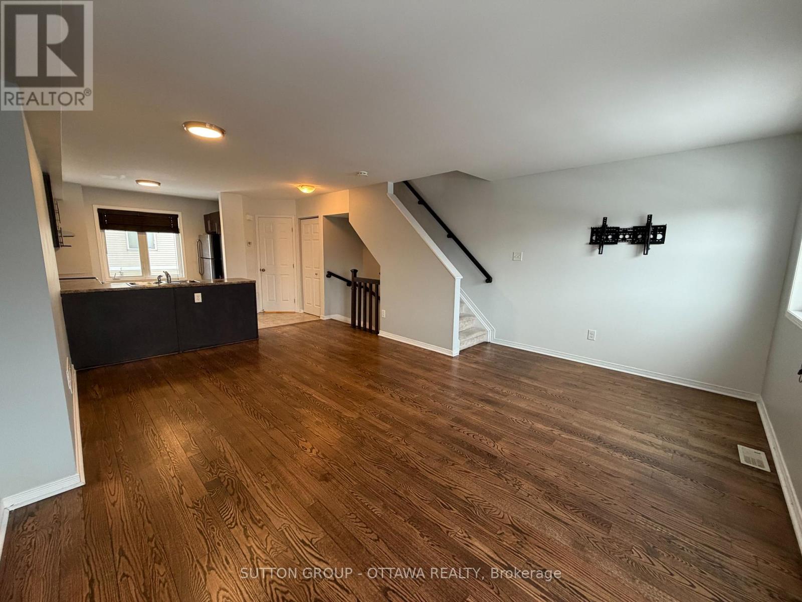 203 Kennevale Drive, Ottawa, Ontario K2J 0C3 - Photo 14 - X12741150