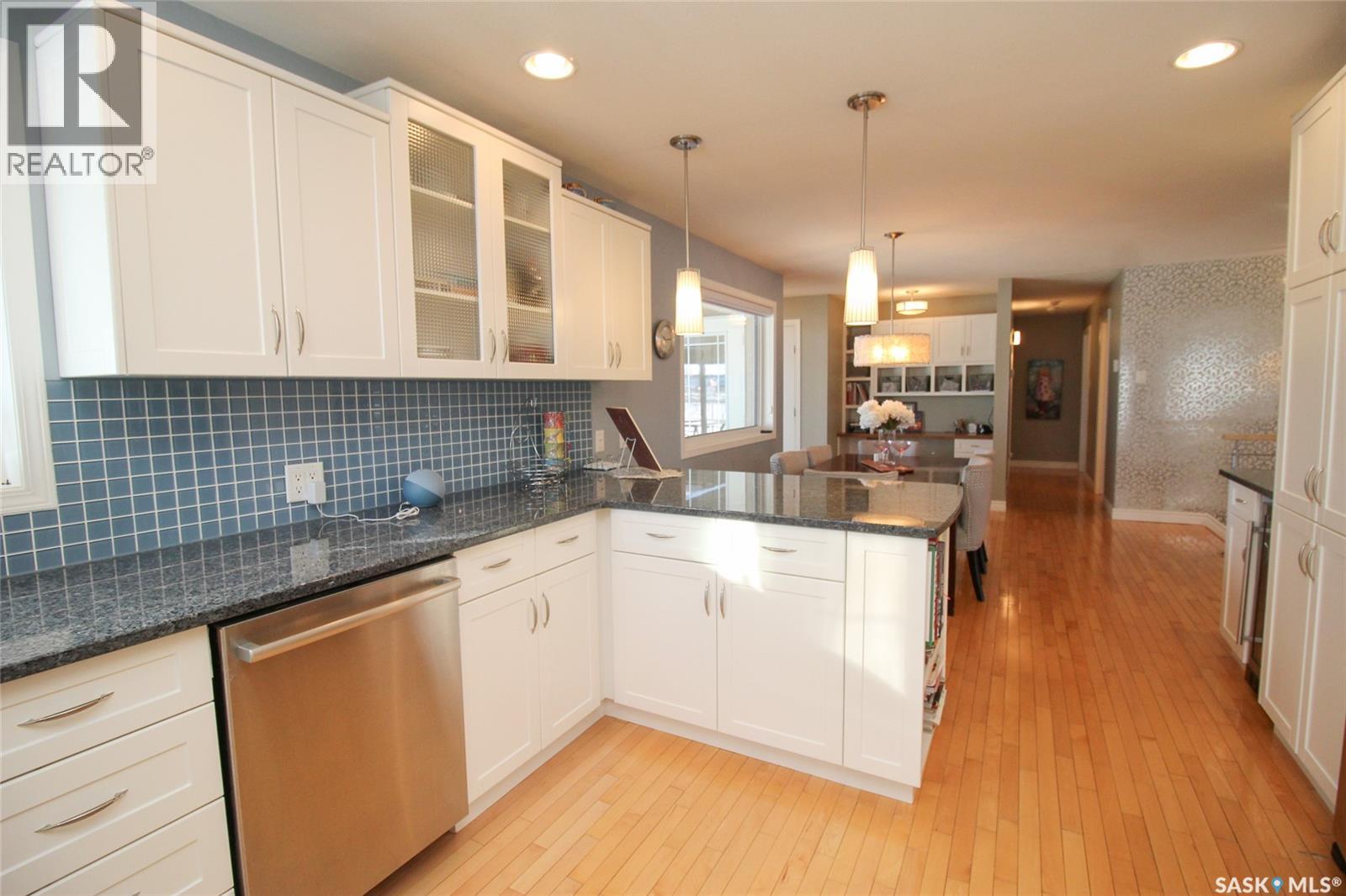 555 5th Street W, Shaunavon, Saskatchewan  S0N 2M0 - Photo 18 - SK015251