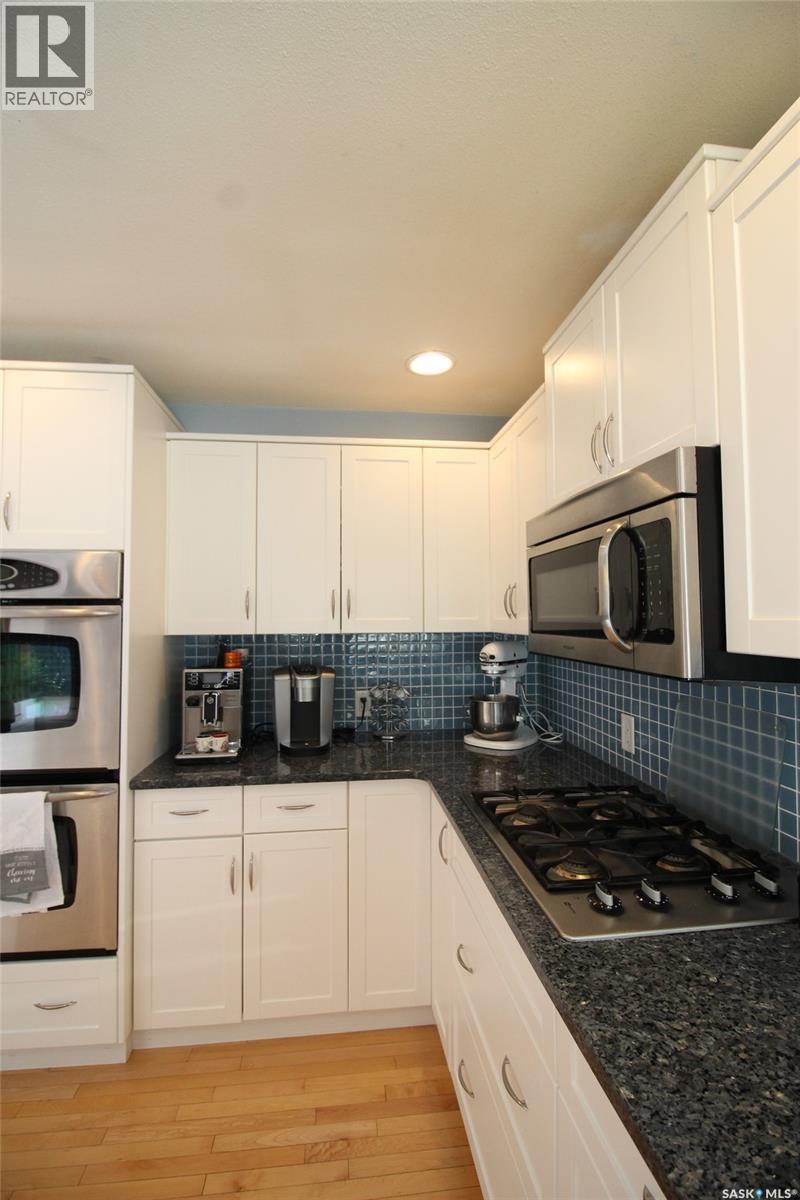 555 5th Street W, Shaunavon, Saskatchewan  S0N 2M0 - Photo 17 - SK015251