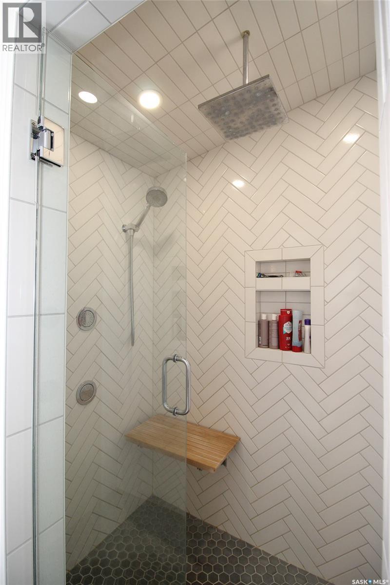 555 5th Street W, Shaunavon, Saskatchewan  S0N 2M0 - Photo 46 - SK015251