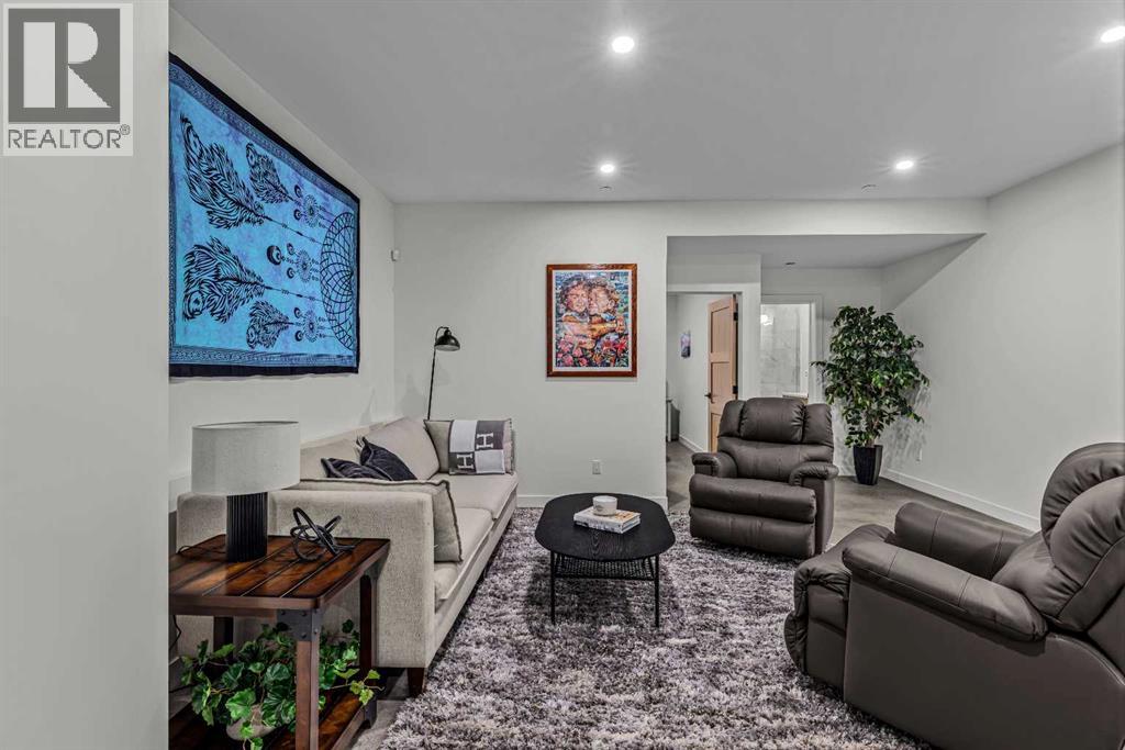 283c Three Sisters Drive, Canmore, Alberta  T1W 2M5 - Photo 25 - A2282411